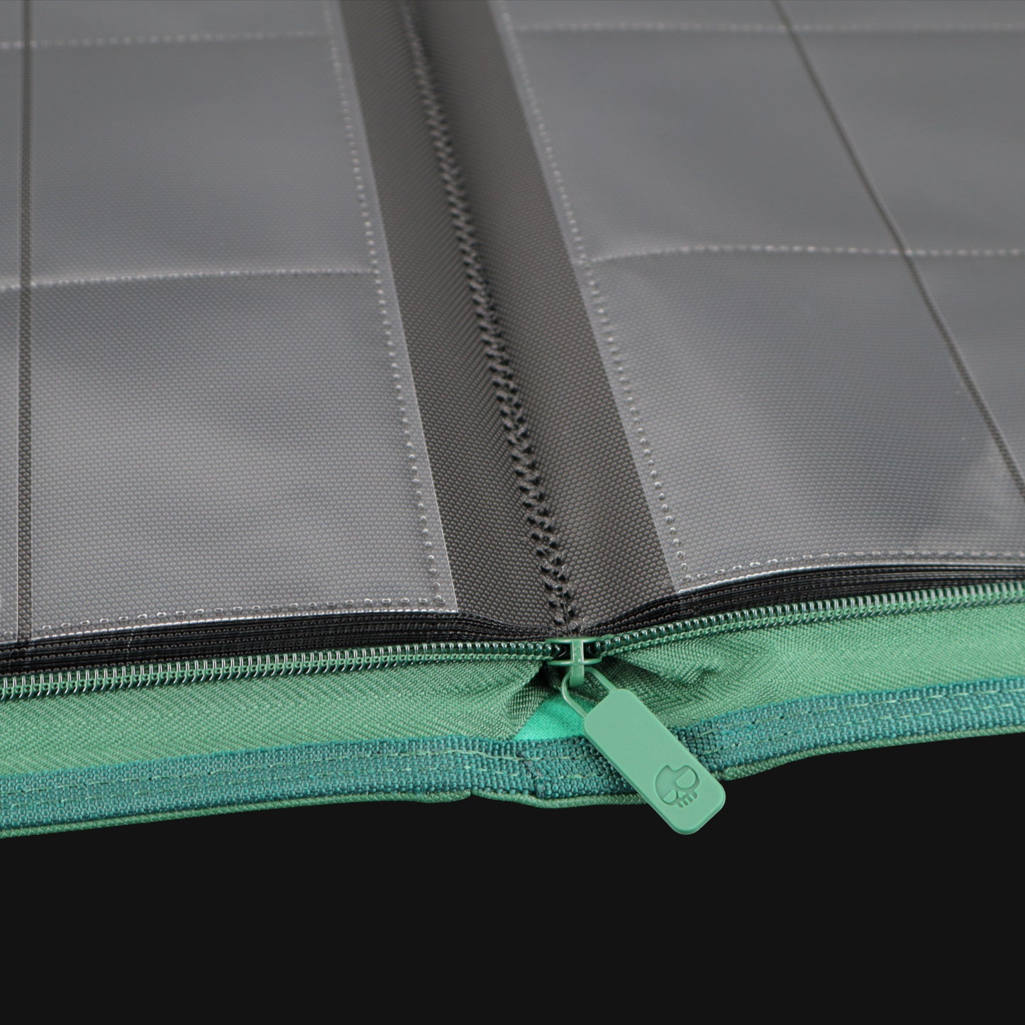 Unlucky Zip Binder Evergreen